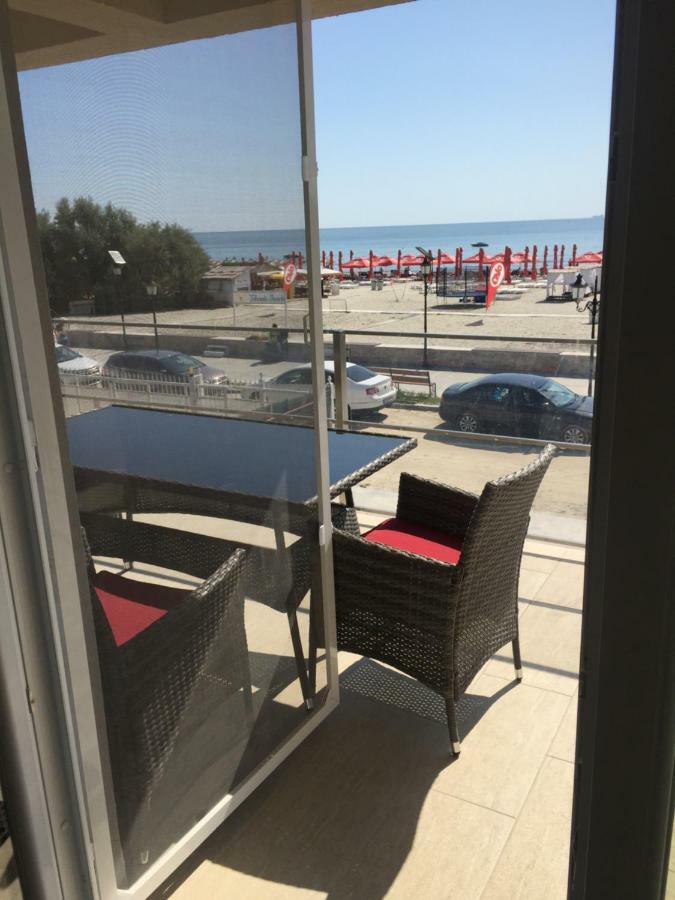 Briza Pe Promenada Leilighet Năvodari Eksteriør bilde